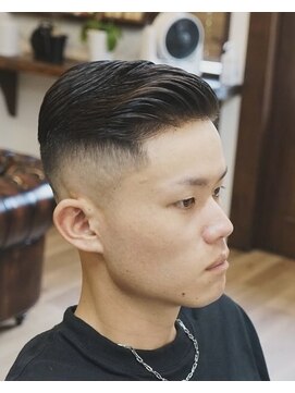 ワイズ ヘアー(Y's HAIR) サイドパート