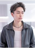 アッシュブラックマッシュパーマ刈り上げツーブロック