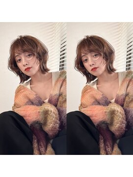 ロンドプロフィール 浦和(Lond profil) 前髪カット顔まわりくびれレイヤー外ハネミディ