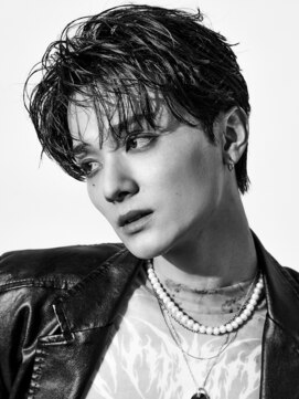 オーシャントーキョー 原宿(OCEAN TOKYO) 韓国ヘアカルマパーマフェザーパーマセンターパート黒髪