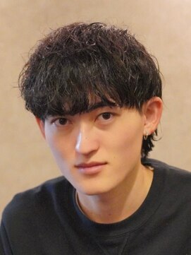 ノーエン(noen) メンズカット/ツイストスパイラルパーマ/メンズカット/眉毛/佐賀