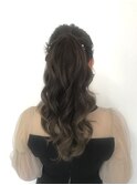 ポニーテールアレンジ