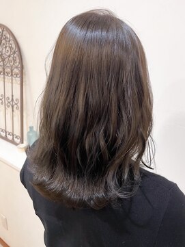 セットアップ 岡山北長瀬店(SET-UP) 外ハネセミディ/くびれ/うる艶髪/ブルージュ/ブルーアッシュ