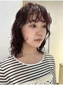 赤髪パーマ