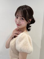 カシュカシュ 表参道(cache cache)&nbsp;くるみちゃんヘアサイドお団子アレンジヘアセットブラウンカラー