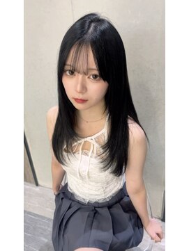 ロンドルピナス 小倉(Lond Lupinus) ミディアムヘア暗めカラー/デザインカラー/フェイスフレーミング