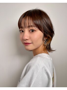 ブルートマト(BLUE TOMATO) 20代30代透明感ショコラググレージュ×くびれミディ春カラー