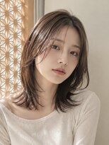 オアシスアヴェダ ザ・ペニンシュラ東京(OASIS AVEDA)&nbsp;ミディアムレイヤー・長め前髪・艶髪・髪質改善