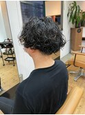 刈り上げパーマスタイル
