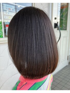 フリー(Free) 10代20代30代大人可愛い丸みショート　ショートボブ