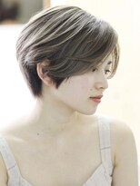 アンダートゥリー(_TREE) 大人ショートボブ「ヴェルール×抜け感」