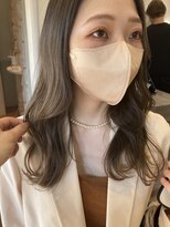 タップ(TAP)&nbsp;TAP(タップ）金沢　オリーブグレージュ