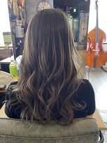 インデペンデンス(independence)&nbsp;ブラウンベージュ×ウェーブ