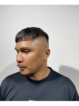 レンゲン(LENGEN) 束感刈り上げビジネス七三ツーブロックアップバング１１４７