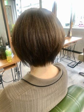 ネコ(NeCO.) グレイカラーオリーブベージュ