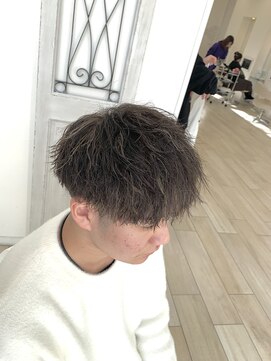 タブー 岐阜店(TABOO) 【ツイストスパイラルパーマ×ハイライト】