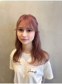 ピンクベージュ