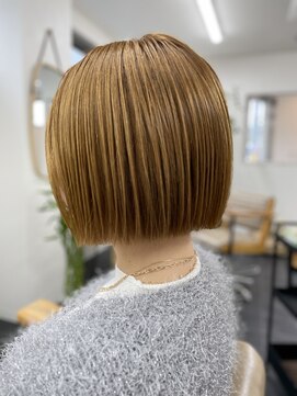 ランデブー(Rendez-vous) 切りっぱなしミニボブ／オモカルカット【堺市／浅香山】