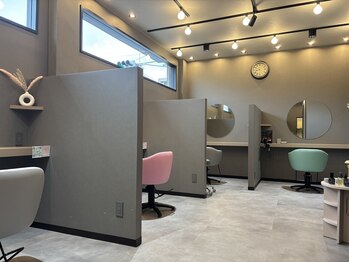 スピカヘアー(Spica hair)の写真/【大阪/生野】マンツーマン施術のプライベートサロン◎丁寧なカウンセリングと高い技術力が魅力♪