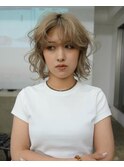 ナチュラルベージュハイトーンケアブリーチ