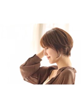 【23時まで☆新宿駅1分】トレンド×抜け感漂うスタイルが叶う♪ミリ単位のカットで大変身!【ショートボブ】