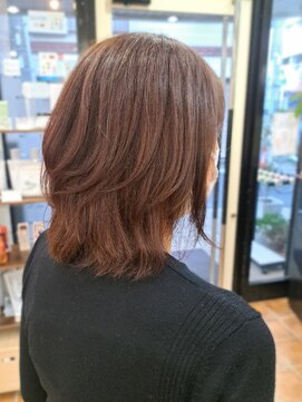 大人上品なくびれレイヤースタイル