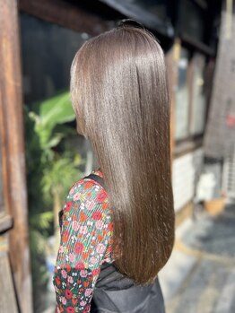 千凛の写真/[JR二条駅2分]パサつきを脱ぎ捨てて。春風ににも負けない芯から整う「潤いストレート」で新しい出会いを♪