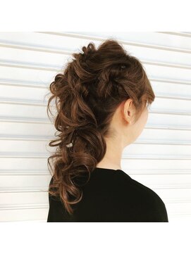 ブラーノ(Burano) パーティスタイル