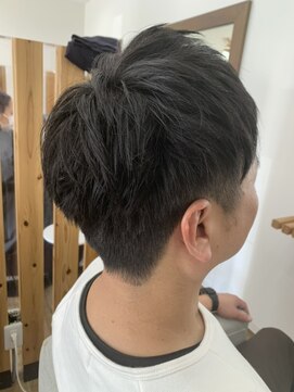 エイトクラージュ(eight courage) 刈り上げスタイル