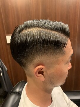 ヒロギンザ 田町店(HIRO GINZA) サイドパート/床屋