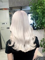 ロウル 渋谷(LOWRL)&nbsp;ホワイトカラー/ホワイトブリーチ/ケアブリーチ