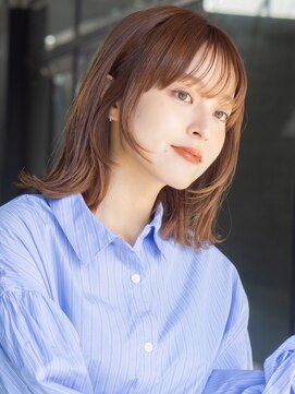 ガーデンヨコハマエスト(GARDEN YOKOHAMA est) 卵型　美髪　ミディアムレイヤー