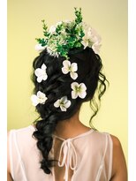 ヘアサロン ナノ(hair salon nano)&nbsp;アクセサリーも映えるアレンジヘア♪