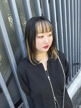 イコ(.ico) 顔まわりウルフ×インナーカラー