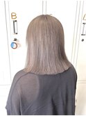 【RENA】ベージュカラー