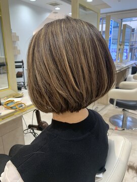 アッシュ 仙川店(Ash) 白髪ぼかしハイライトグラデーションボブ40代50代60代ボリューム