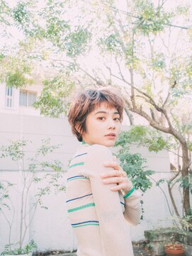 カーリーショート