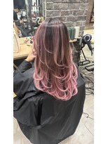 ラルガ 城野店(Raruga)&nbsp;レイヤーカット/バレイヤージュ/ピンク/ブリーチ