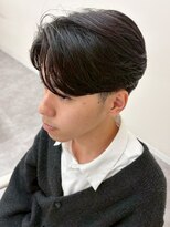 バトン(BATON)&nbsp;メンズパーマ/毛流れパーマ/センターパート
