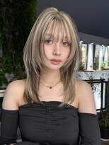 サンクプロジェクト(cinq PROJECT)&nbsp;原宿ハッシュカットミディアムレイヤーカットローライトベージュ
