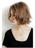 大人のこなれ感カールボブ。