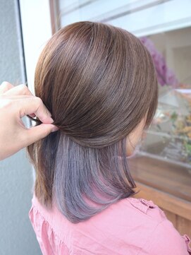 ヘアサロンボーテ(Beaute) ブルーグレーアッシュ×インナーカラー