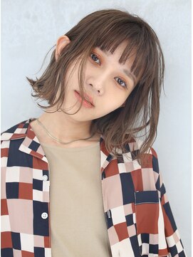 ラボ(Ravo) [Ravo]くすみ系ベージュカラー