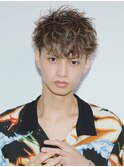 刈り上げツーブロック前下がりマッシュツイストスパイラルパーマ