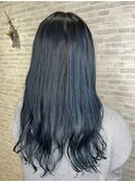 アクセントカラーでおしゃれにエアリーディープブルー