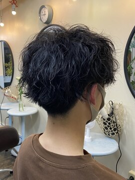 バグ 恵比寿(Bug) ツイストスパイラルツーブロック