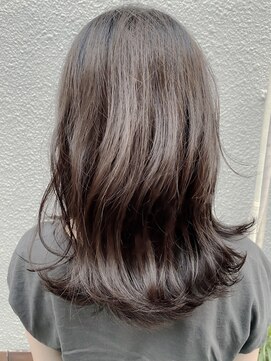 カゼ ダイカンヤマ Kaze DAIKANYAMA 抜け感くびれロング