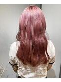 ピンク/ハイトーンカラー/暖色系カラー/ロング/艶髪/髪質改善