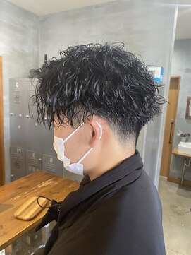 ヘアアンドビューティー クローバー(Hair&Beauty Clover) ツイストスパイラル