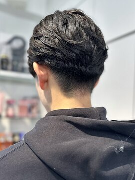 ロンドアンメゾン 原宿(Lond un Maison.) フェザーパーマニュアンスパーマダウンパーマメンズカット